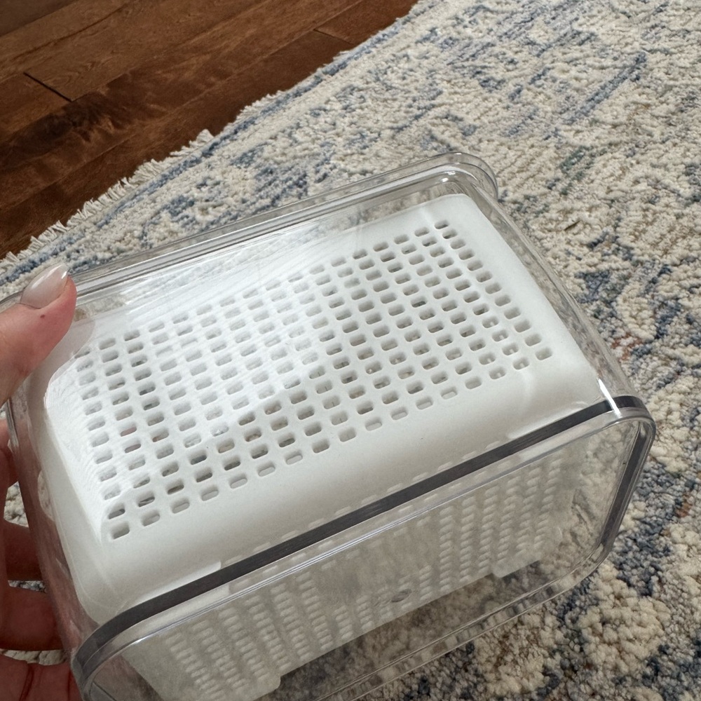 Clear Storage Container with Lid & Mesh Baskets | Pantry, Fridge - Picture 2 of 3